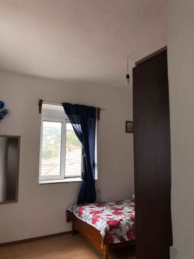 Lili's House