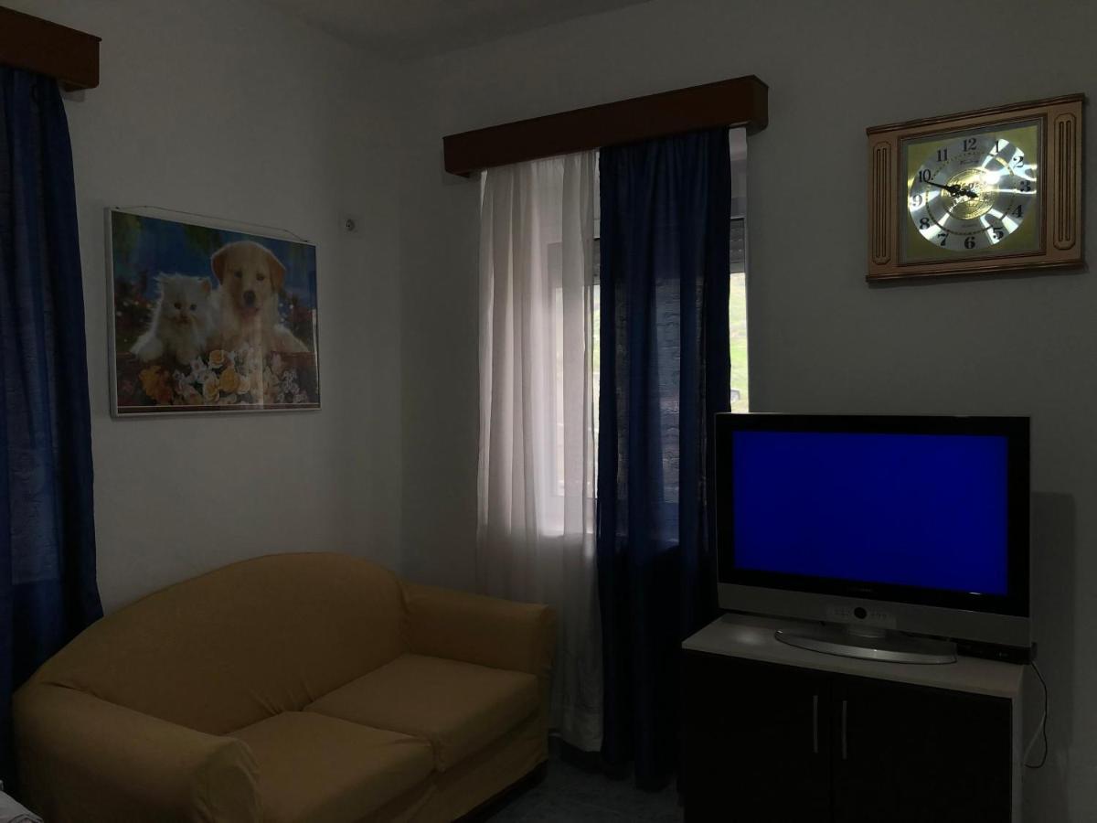 Lili's House