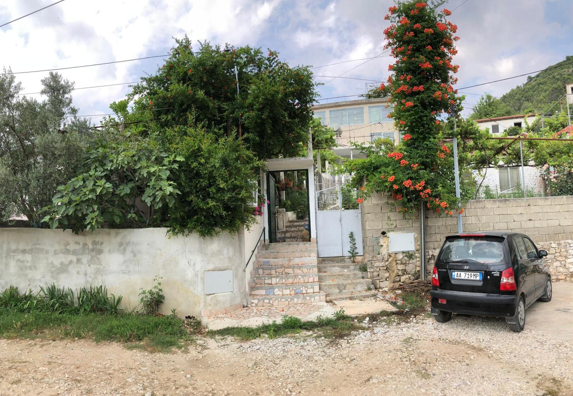 Lili's House * Delvine