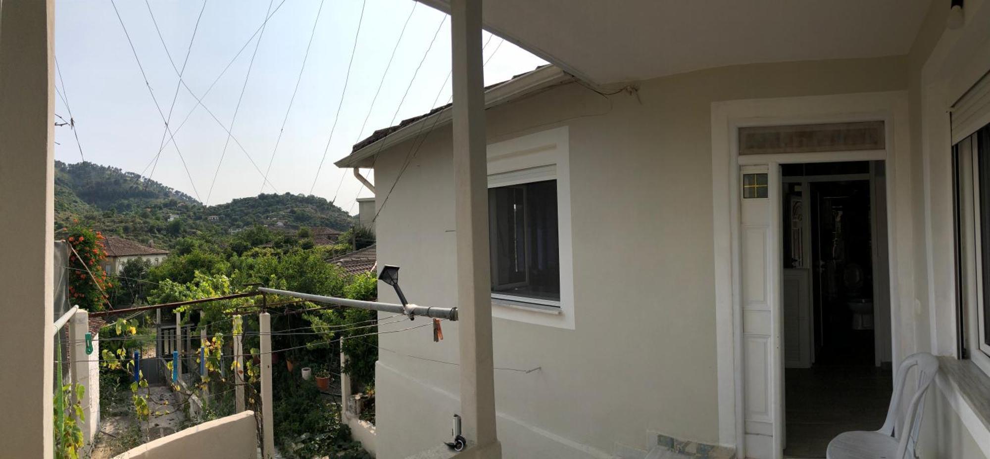 Lili's House