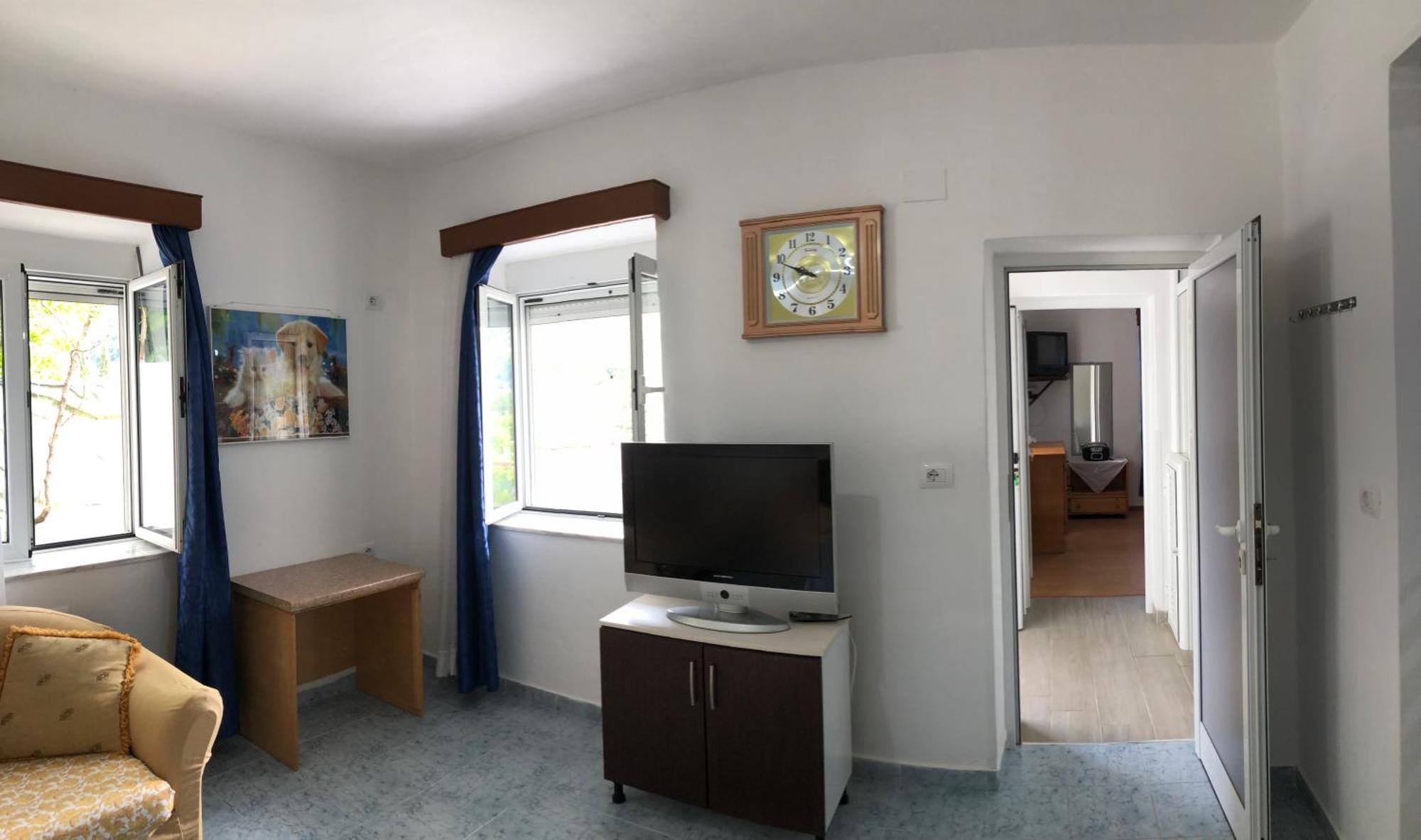 Holiday home Lili's House Delvine